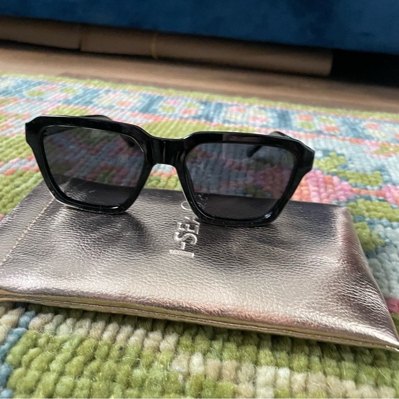 NEW I- SEA Phoenix model Black Rectangular Sunglasses, Polarized lens - Picture 4 of 5